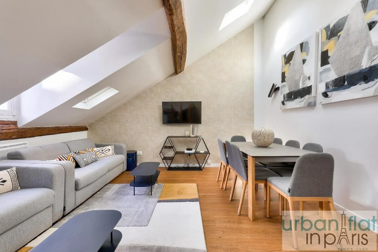 Urban Flat 117 - Charming 3bdr In *