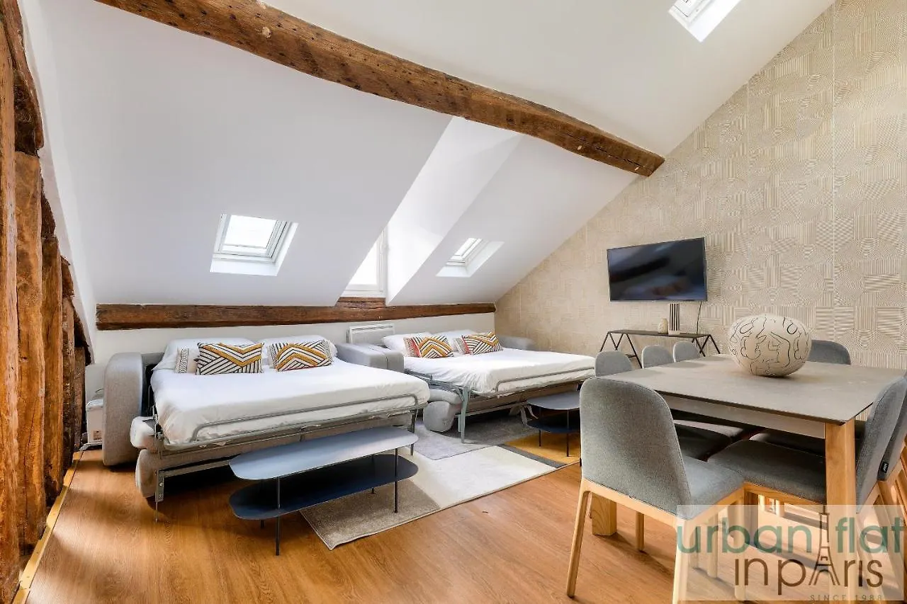 아파트 Urban Flat 117 - Charming 3bdr In *
